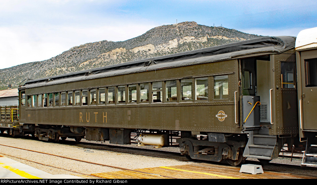 NN 8 'Ruth' Passenger Car